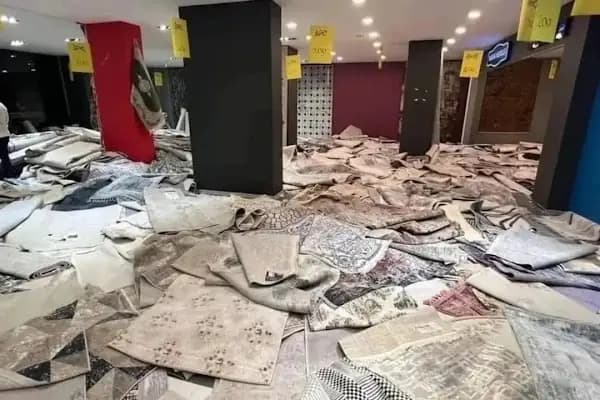 Halı Deposu - Ev Eşyaları Mağazası - Bursa İnegöl