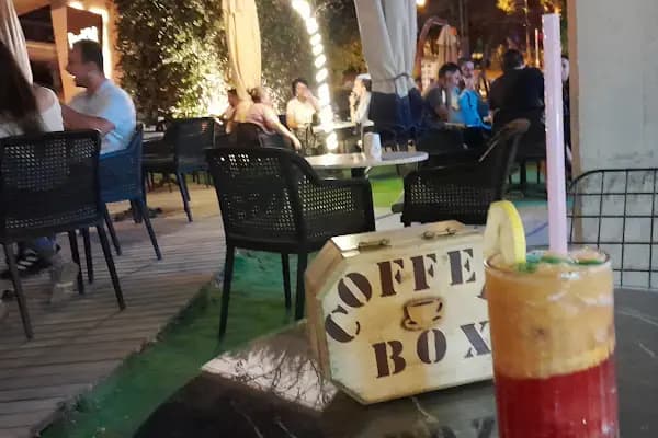 COFFEE BOX - Kahve dükkanı - İzmir Bayındır