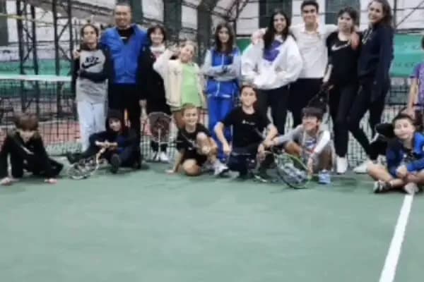 Ispartakule Tenis Akademisi - Ergün Penbe - Tenis Kulübü - İstanbul Avcılar
