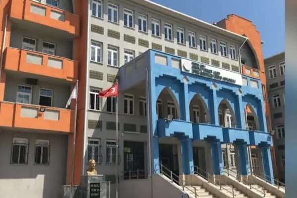 Gönüllü Hizmet Vakfı Aysel Abdullah Öğücü Ortaokulu - Okul - Tekirdağ Çerkezköy