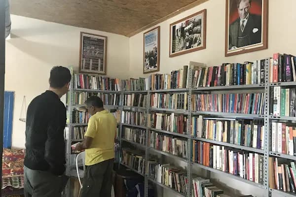 Kır kütüphanesi - Kafe - Mersin Toroslar