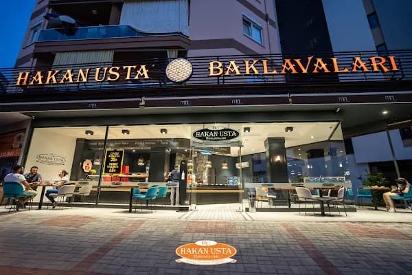Hakan Usta Baklavaları Alanya Şubesi - Tatlıcı - Antalya Döşemealtı