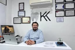 Uzman Dt. Kutay Karaca Muayenehanesi