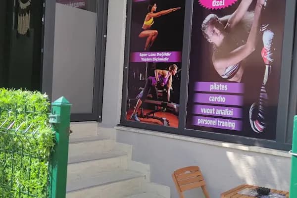 Premium Fit bayanlara özel spor salonu - Spor salonu - Bursa Osmangazi