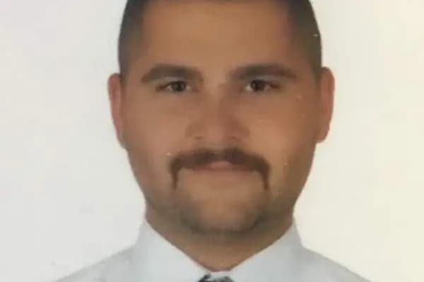 Op. Dr. Yunus Emre Bektaş, Ortopedi Ve Travmatoloji - Ortopedi Cerrahı - İzmir Çiğli