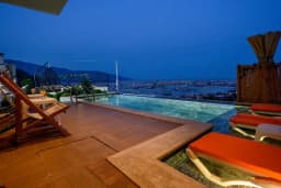 Demre Villas