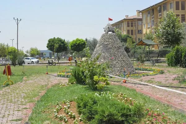 Şehitler Parkı - Park - Şanlıurfa Ceylanpınar