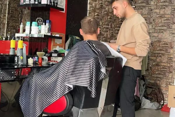 Berber Baki Kartanesi̇ - Berber Dükkanı - İstanbul Arnavutköy