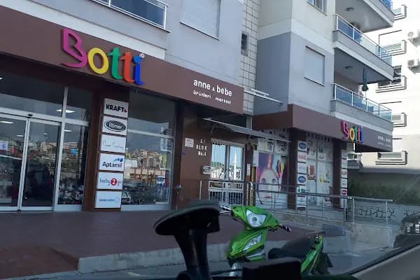 Botti Anne Bebek Ürünleri Merkezi / Aliağa - Bebek Mağazası - İzmir Buca