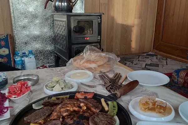 BOZKIR KONYALI ETLİEKMEK &amp; BURGER 42 - Et Lokantası - Konya Altınekin