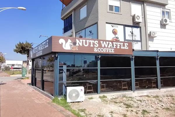 Nuts Waffle Coffee - Kafe - Antalya Döşemealtı