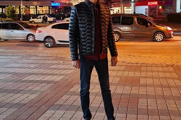 Turkcell Iletişim Merkezi - Telekomünikasyon Servis Sağlayıcısı - Bursa Nilüfer