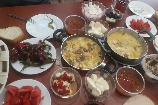 Sümeyye Ev Yemekleri - Yiyecek Temini ve İkram Hizmeti - İstanbul Sultangazi
