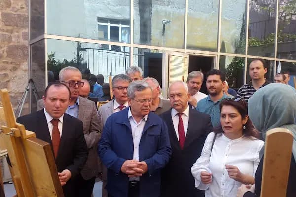 MUTASARRIF ÖMER ALİ BEY YAZMA ESER KÜTÜPHANESİ - Kültür Mirası Müzesi - Balıkesir Sındırgı