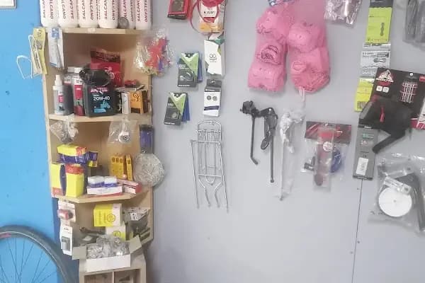 Aliağa Kuba &amp; RKS Yetkili Satıcı Mutlu Mağazaları - Motosiklet Mağazası - İzmir Aliağa
