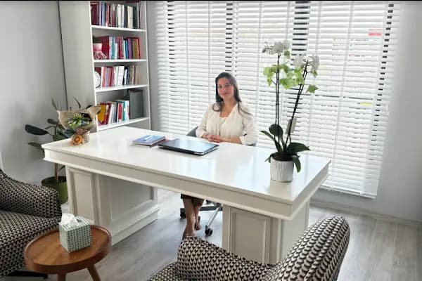 Psikolojik Danışman Fatma Yıldırım - Ruh Sağlığı Hizmetleri - Balıkesir Karesi