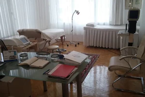 Nörolog-Doktor Hasan Aksoy - Nörolog - İzmir Karabağlar