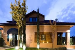 7 Rooms Boutique Hotel