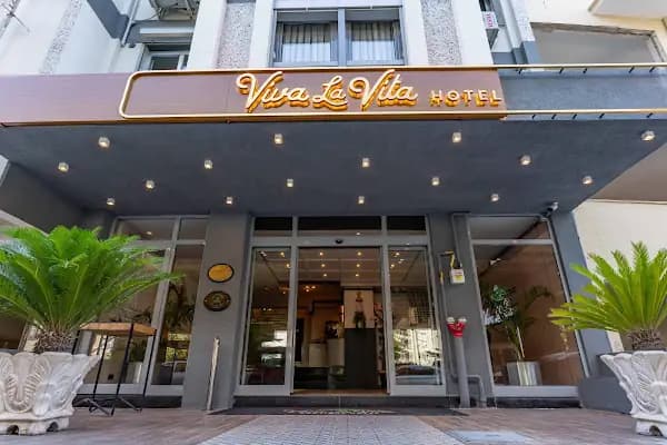 Viva La Vita Hotels Bornova - Otel - İzmir Balçova