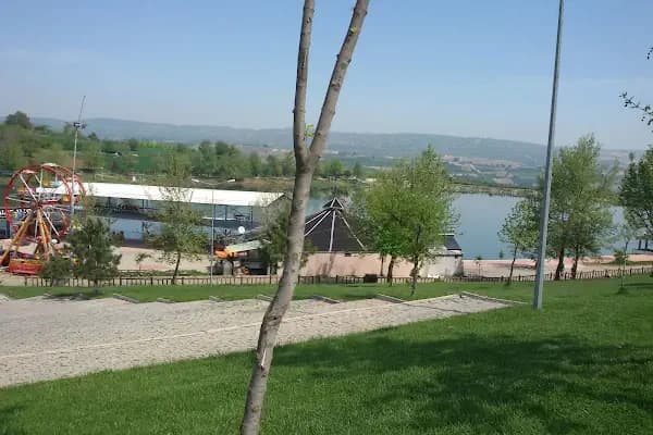 Yenice Belediyesi Gölet Piknik Alanı - Park - Bursa İnegöl