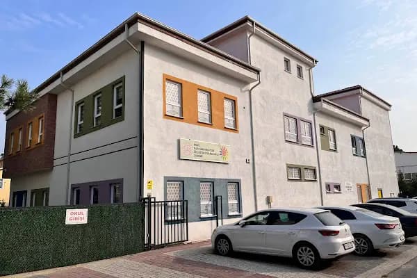 TALHA ÖMER FARUK TEŞİK ÖZEL EĞİTİM UYGULAMA OKULU - Okul - Bursa İnegöl