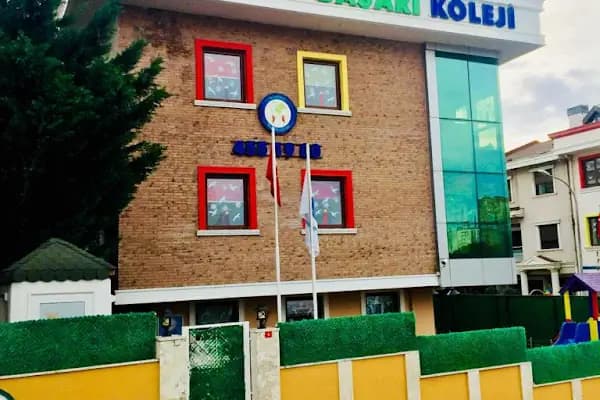 Özel İstanbul Başarı Koleji - Okul - İstanbul Ataşehir