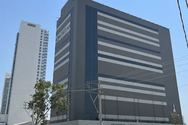 Smyrna Tam Otomatik Otoparkı - Otopark - İzmir Bornova