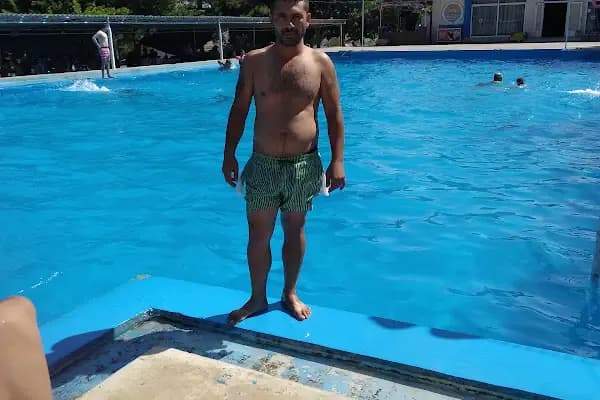 Ağaçpınar Tesisleri - Yüzme Havuzu - Adana Seyhan