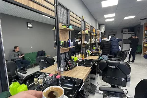 Saloon Vakko saç tasarım - Berber Dükkanı - İzmir Bergama