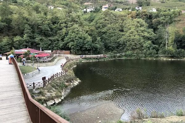 Sera Gölü Sosyal Tesisleri - Park - Trabzon Akçaabat