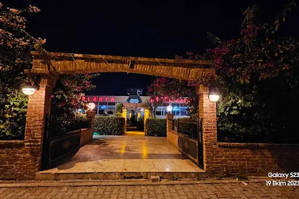 Pırlanta Düğün Salonu - Düğün Salonu - İzmir Bornova