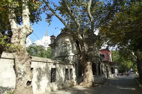 Şah Sultan Türbesi - Cami - İstanbul Esenyurt