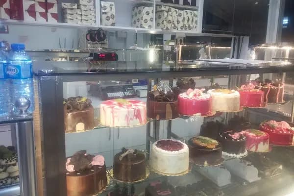 Pınarbaşı Pastanesi - Kek dükkanı - İstanbul Güngören