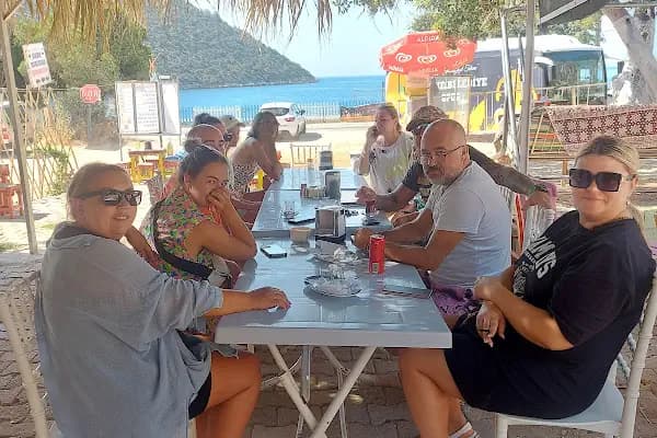 MUHTARIN YERİ GÖKLİMAN PLAJ - Restoran - Antalya Finike