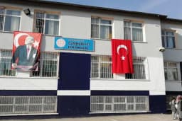 Cumhuriyet İlkokulu