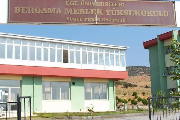 Ege Üniversitesi Bergama Myo - Üniversite - İzmir Buca