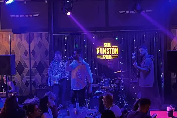 Sir Winston Pub Buca - Pub - İzmir Buca