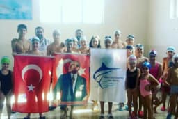 Ankara Hacettepeliler Spor Kulübü ( Anıttepe 100.Yıl Kapalı ve Açık Yüzme Havuzu)