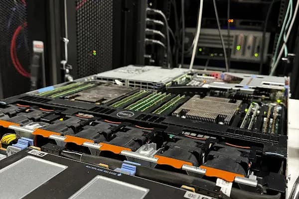 Adahost - Web Barındırma Şirketi - İstanbul Beyoğlu