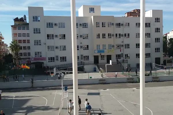 Rifat Azakoğlu Mesleki Ve Teknik Anadolu Lisesi Dilber Hanım Özmüftüoğlu Uygulama Anaokulu - Okul - Antalya Alanya