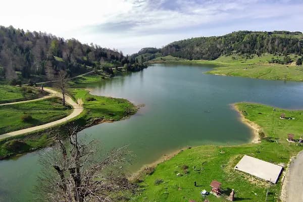Acelle Yayla Göleti - Balık Tutma Gölü - Sakarya Erenler