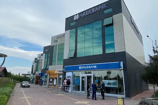 Halkbank Organize Sanayi Şubesi - Banka - Konya Selçuklu