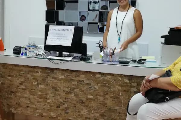 Dr. Meltem ÇETİN Dermoxy Güzellik Ve Estetik Merkezi - Sağlık ve Güzellik Merkezi - Adana Seyhan