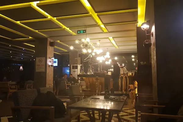 Brighton Pub & Kitchen - Pub - İzmir Aliağa