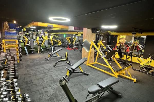 Ultima Fitness - Spor salonu - İzmir Buca
