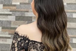 Saloon_viyanaa