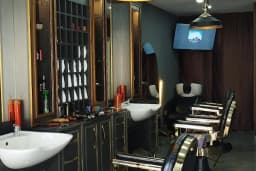 İLGAR BARBERSHOP