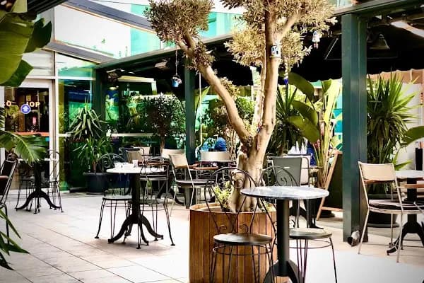 Volaka Coffee Co / Balçova Kipa - Kahve dükkanı - İzmir Balçova