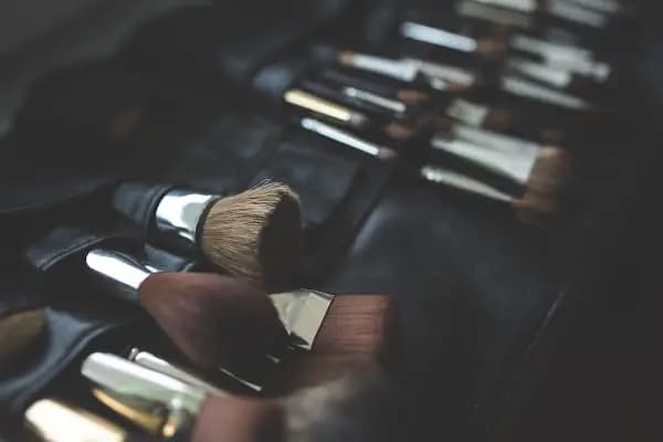 Çapa Makeup - Ataşehir Profesyonel Makyaj ve Saç Tasarımı - Güzellik Salonu - İstanbul Avcılar