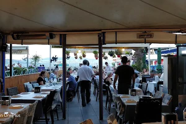 Tiara's Restaurant - Restoran - İstanbul Adalar